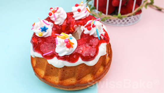 BUNDT CAKE WITH STRAWBERRY COMPOTE RECIPE